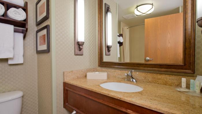 Russell Inn And Suites Starkville Bagian luar foto