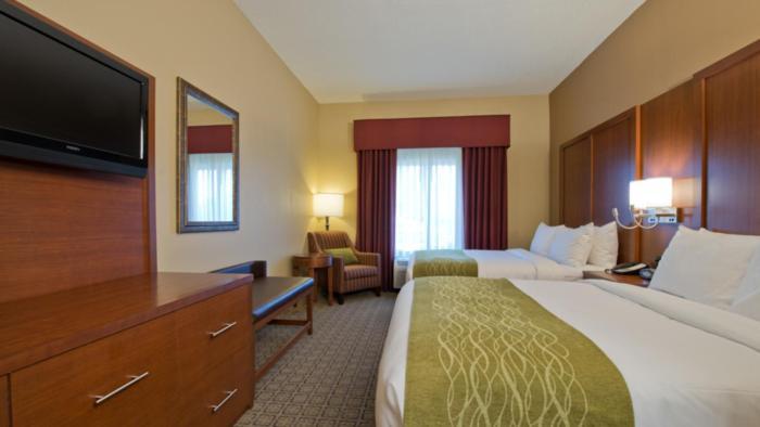 Russell Inn And Suites Starkville Bagian luar foto