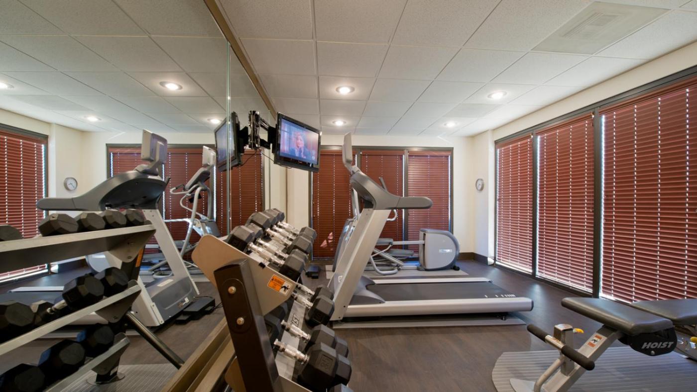 Russell Inn And Suites Starkville Bagian luar foto